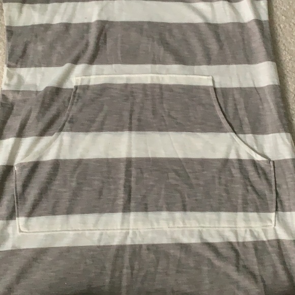 Stripped Beach Coverup - Picture 5 of 5